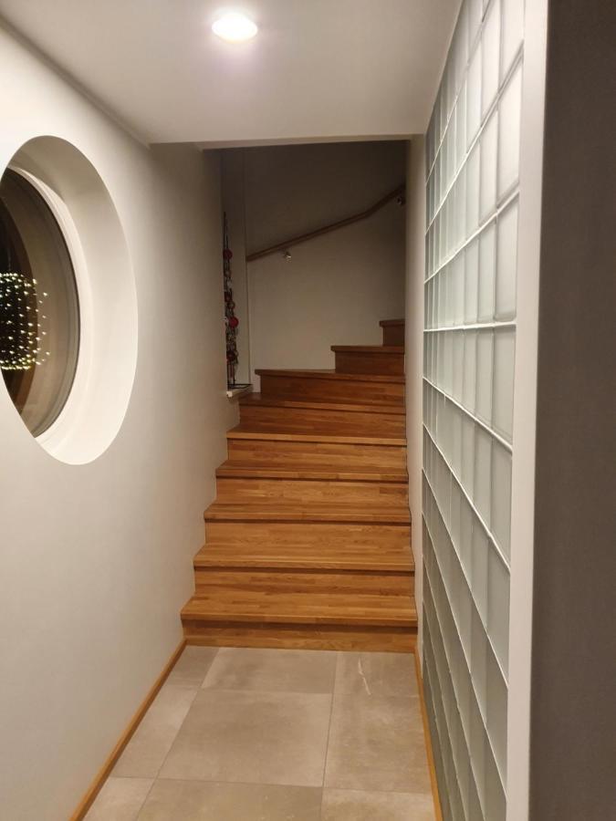 הוילה הפסלאו Elly House מראה חיצוני תמונה